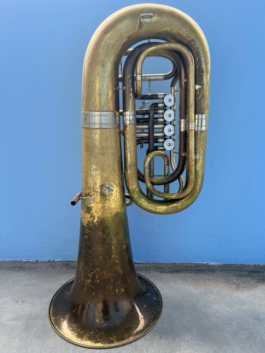 Tuba with worn lacquer, before restoration